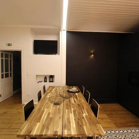 Vakantiehuis Lovely Bedroom With Patio In