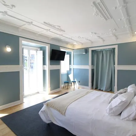 Сasa de vacaciones Lovely Bedroom With Patio In *